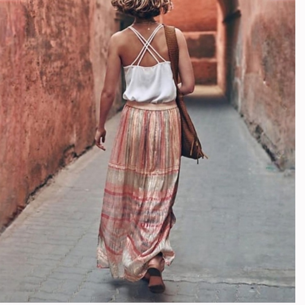 NWT, Anthropologie Shimmer Bl^nk Skirt